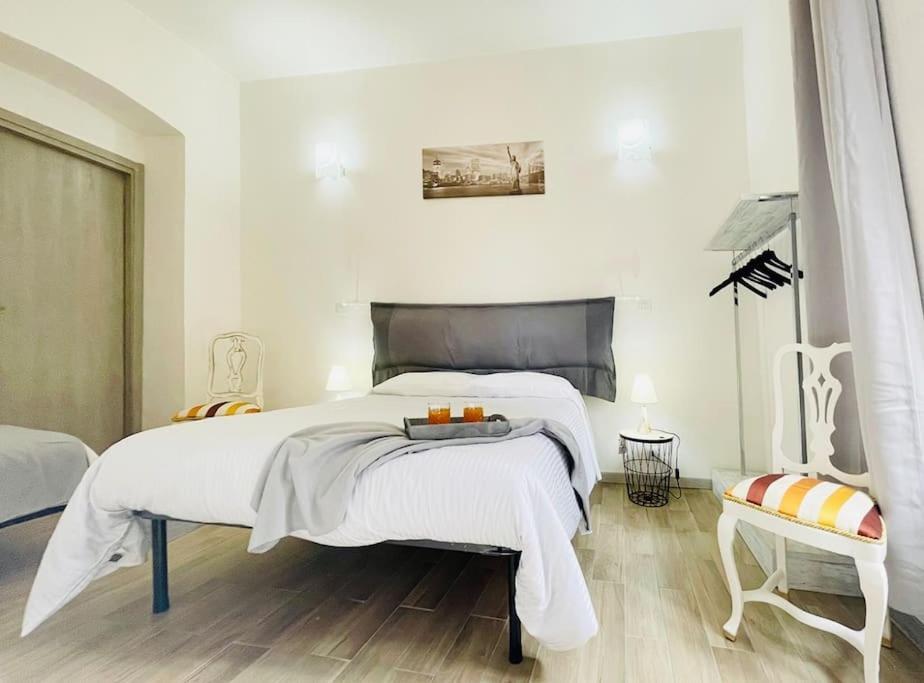 Porta Palazzo 15 Min - Suite Con Netflix & Wi-Fi Turim Exterior foto
